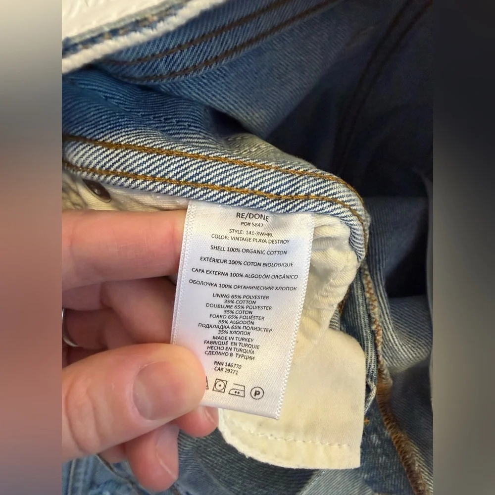 Re/done distressed blue jeans 23